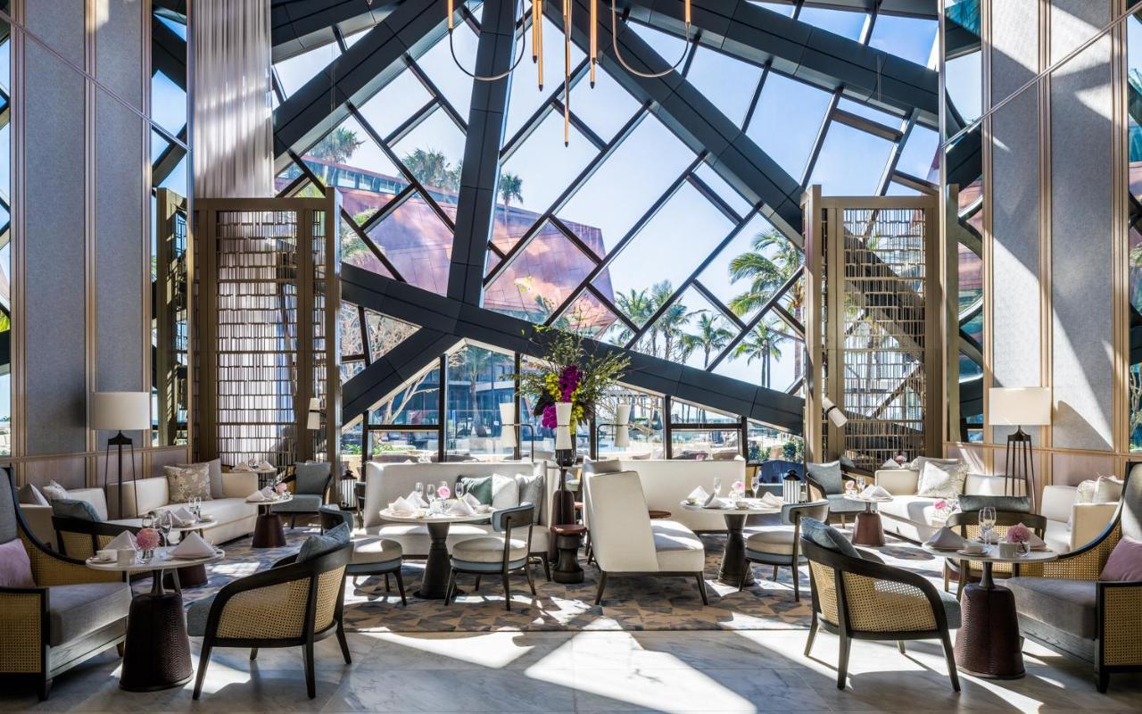 The Langham, Gold Coast And Jewel Residences 외부 사진 The lobby