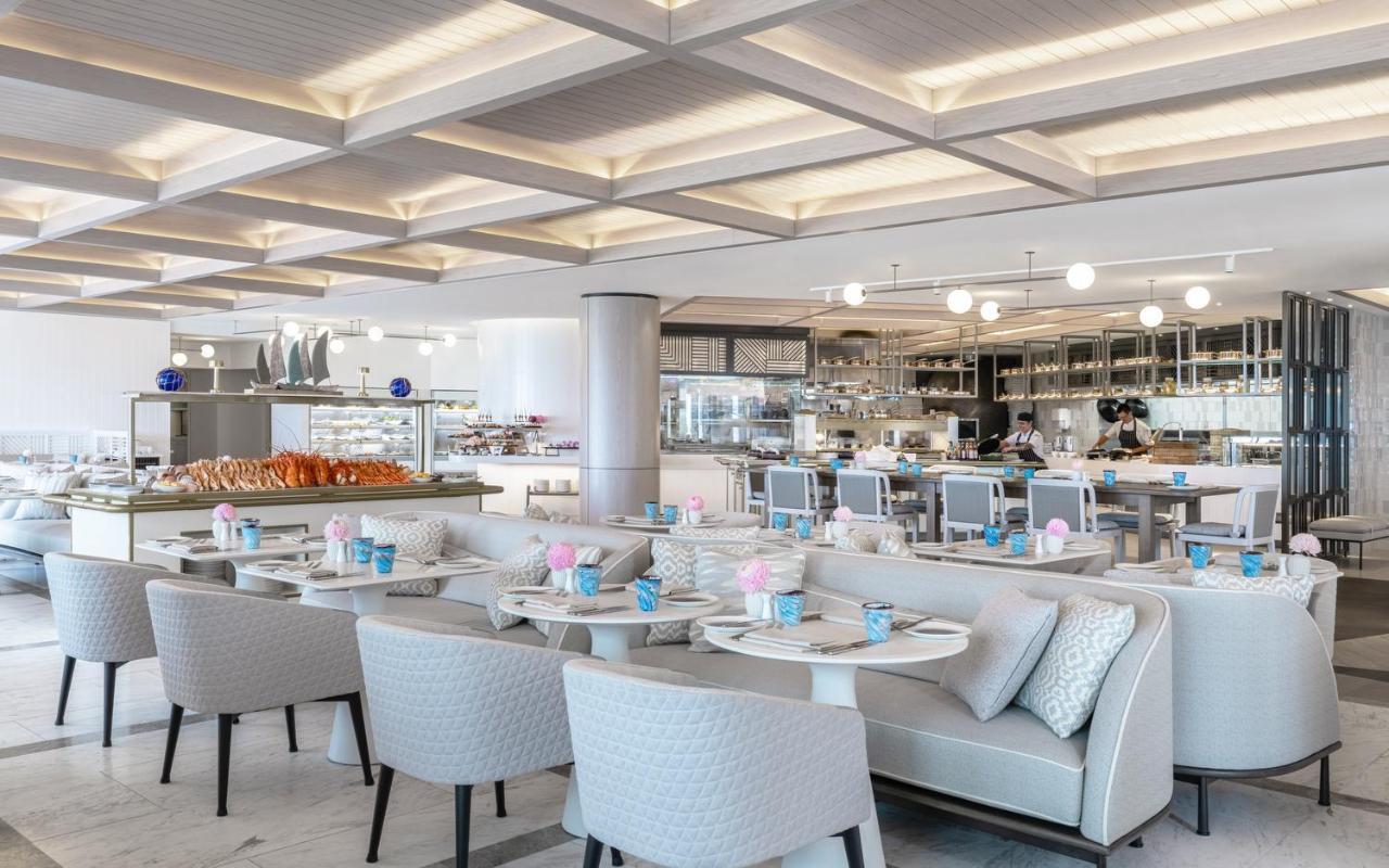 The Langham, Gold Coast And Jewel Residences 외부 사진 The interior of the restaurant